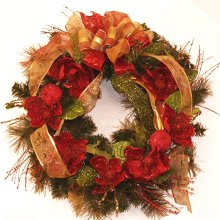 Grande Holiday Magnolia Wreath CR4617