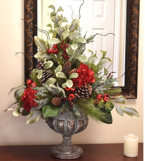 Winter Floral Arrangement, Winter Centerpiece, Magnolia