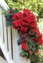 (image for) 36" Holiday Pine Garland with BowCR1026 Outdoor-Decorations