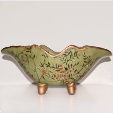 (image for) Porcelain Oval Bowl with Dragonfly Design in Soft Green V-018