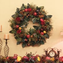 (image for) Elegant Christmas Wreath with Fruit and Greenery