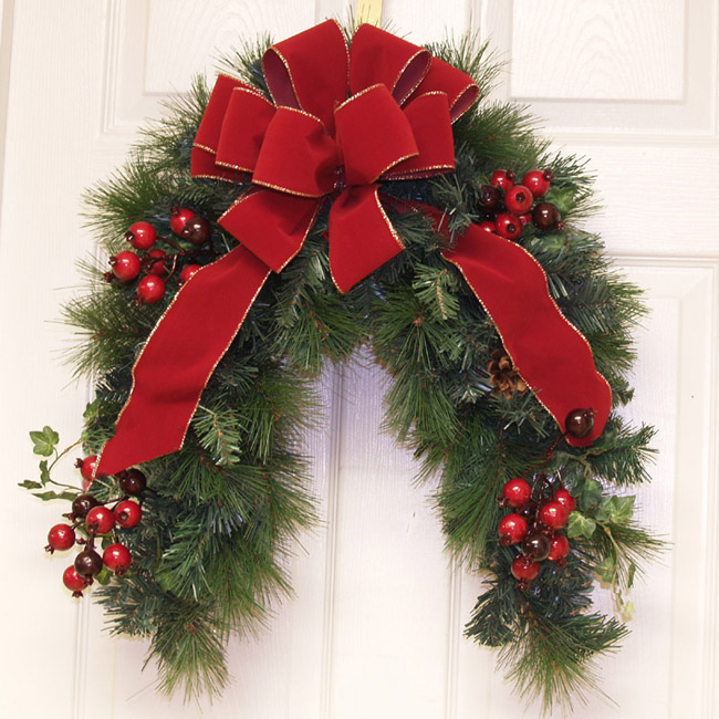 (image for) Grande Red Velvet Door or Mailbox Swag CR4658 TEXT_CLOSE_WINDOW