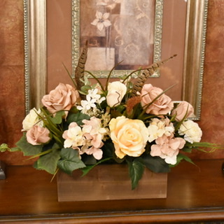 (image for) Tan and Cream Mixed Rose and Hydrangea Arrangment in Planter AR548 TEXT_CLOSE_WINDOW